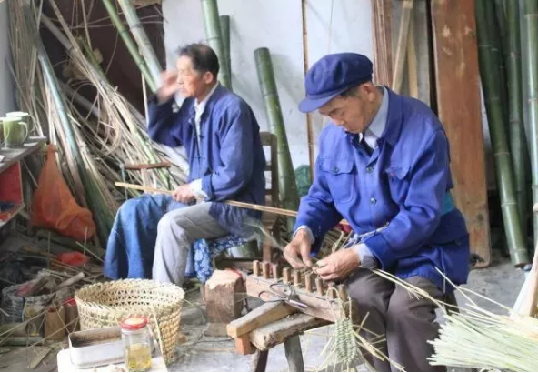 浙江烏鎮西柵烏村田園綜合體編草鞋