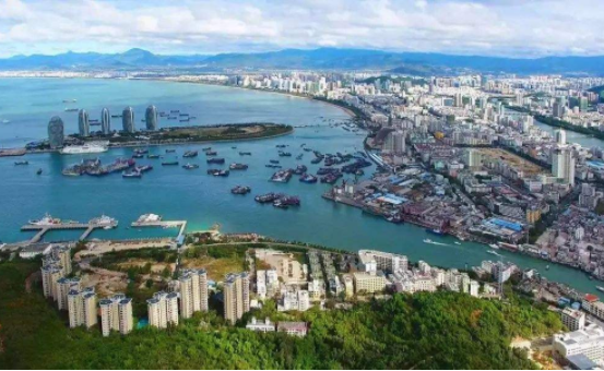 中國自由貿(mào)易區(qū)戰(zhàn)略發(fā)展規(guī)劃
