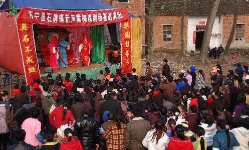 安徽懷寧石牌鎮(zhèn)：戲曲小鎮(zhèn)
