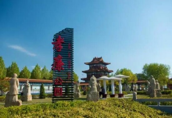 內(nèi)蒙古一大批各具特色的旅游小城鎮(zhèn)正在如火如荼的發(fā)展中