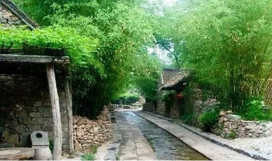 如何把傳統(tǒng)村落改造為一個鄉(xiāng)村旅游度假綜合體？