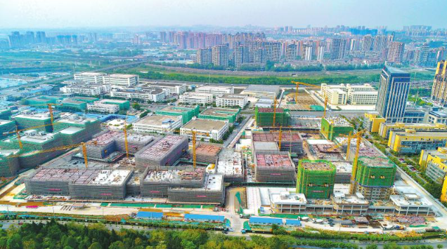 不約而同劍指“千億” 綿陽這些園區信心何來? 不約而同劍指“千億” 綿陽這些園區信心何來?